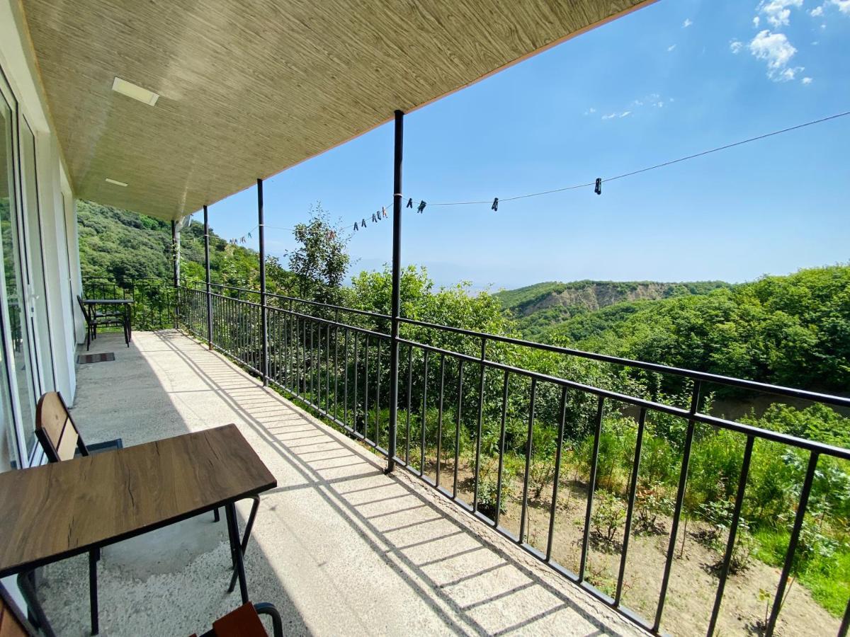 Lia'S Guest House Sighnaghi Luaran gambar
