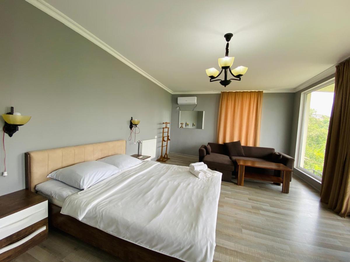 Lia'S Guest House Sighnaghi Luaran gambar