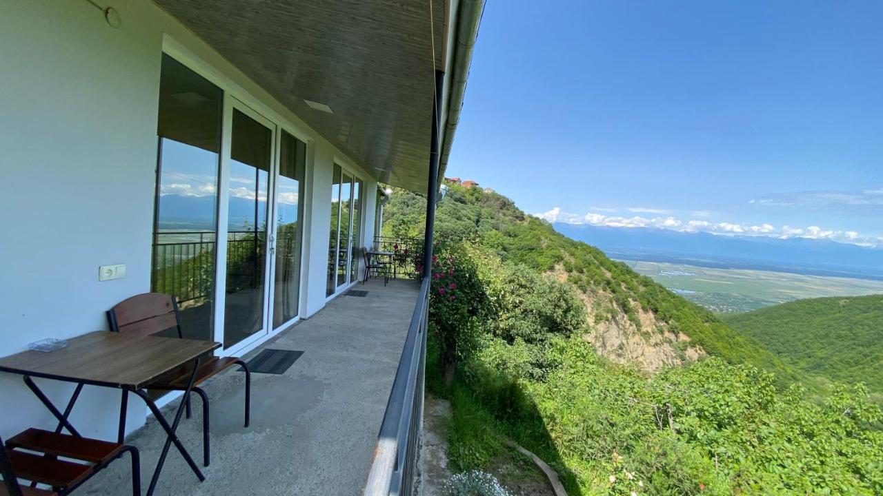 Lia'S Guest House Sighnaghi Luaran gambar